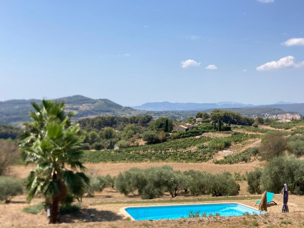 La Venturonne Appartement Neuf Rez De Jardin 45 M2 Vue Mer Et Vignes 10 Mn Des Plages Le Beausset Exterior foto